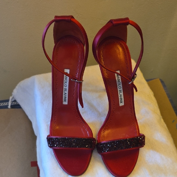 Manolo Blahnik Scarlet Ankle Strap Heels - Picture 1 of 7